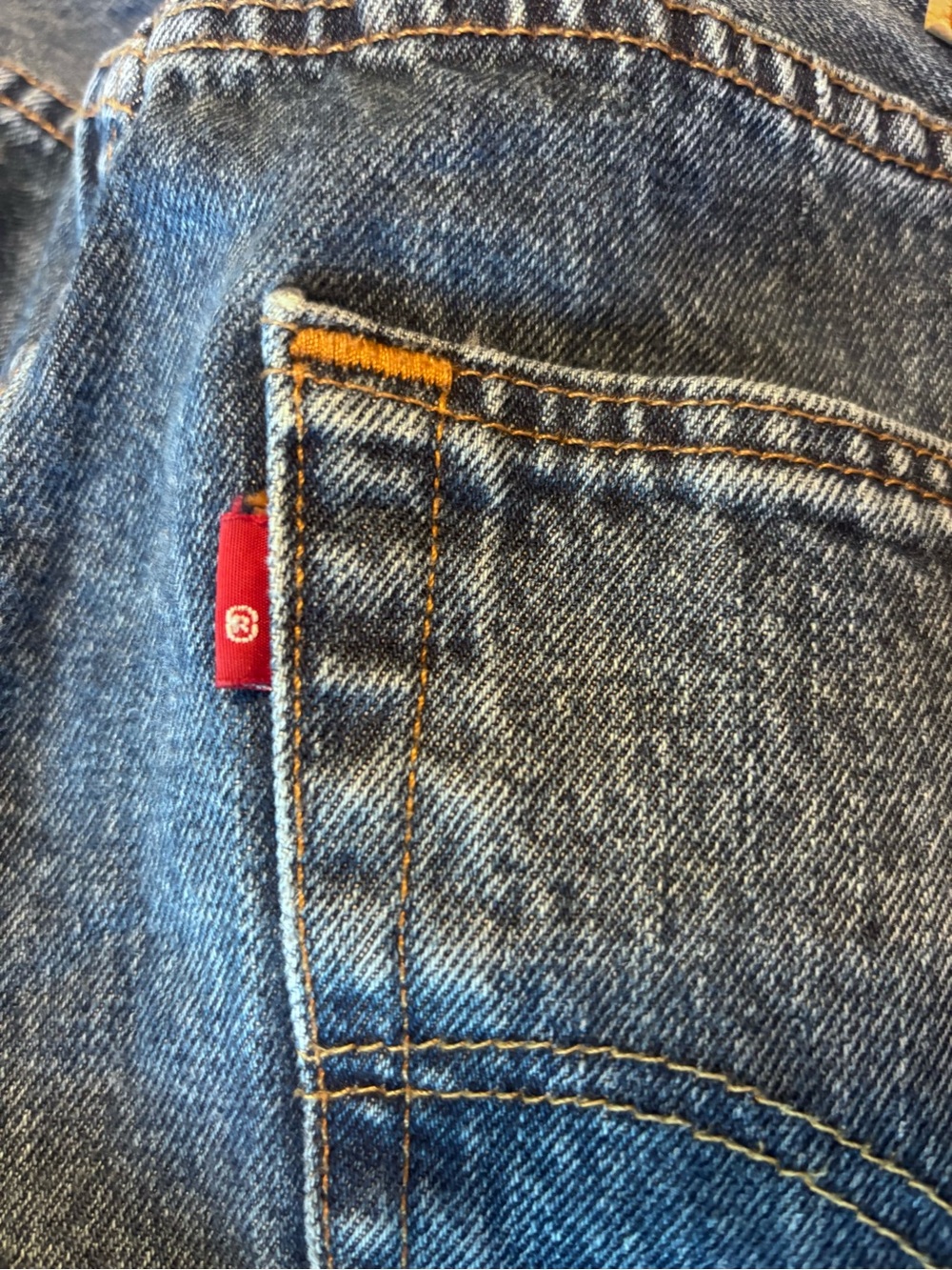 Levi's 501 Men's Blue Denim Straight Jeans with Red Tab 35x34
